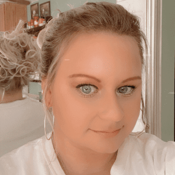 Amanda Richardson